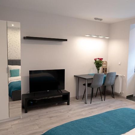 Var Apartman Eger Bagian luar foto